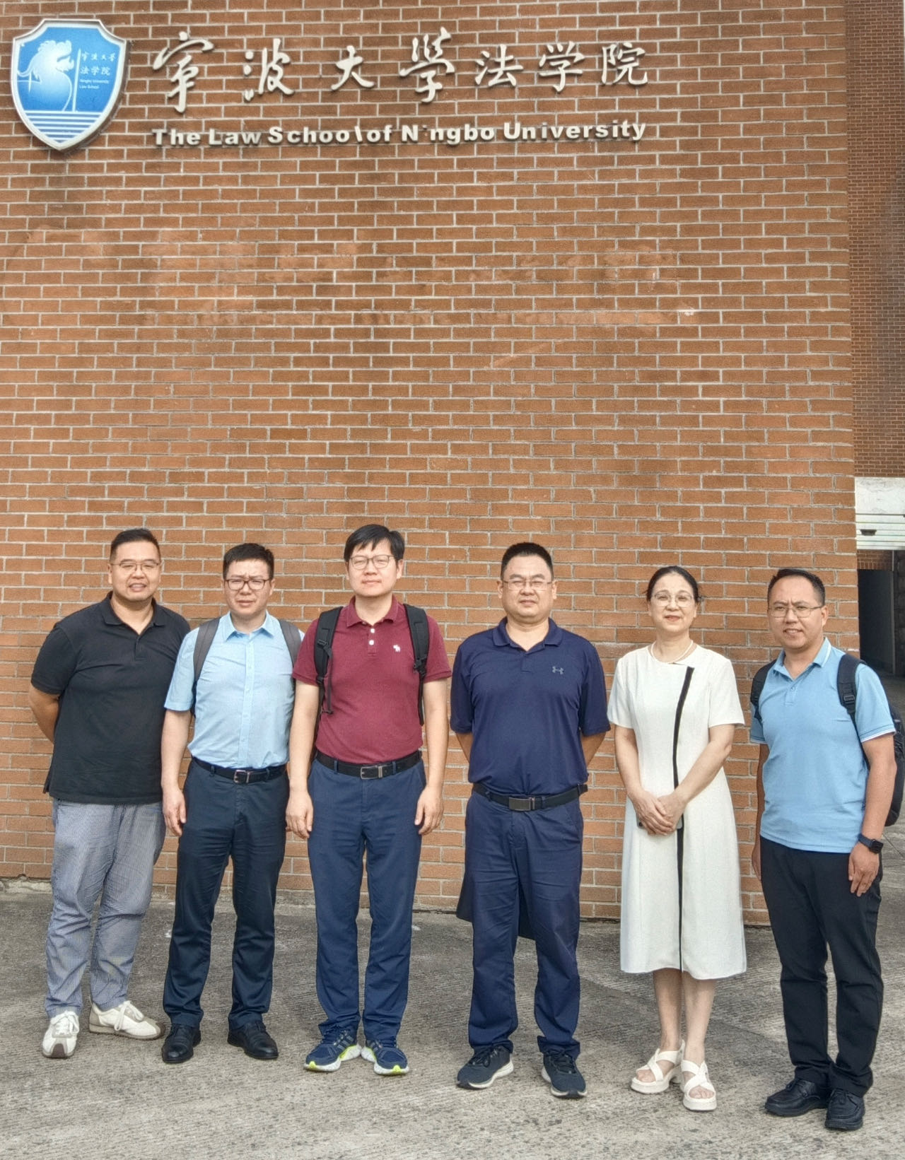 法学院赴温州大学和宁波大学进行调研和研究生招生宣传
